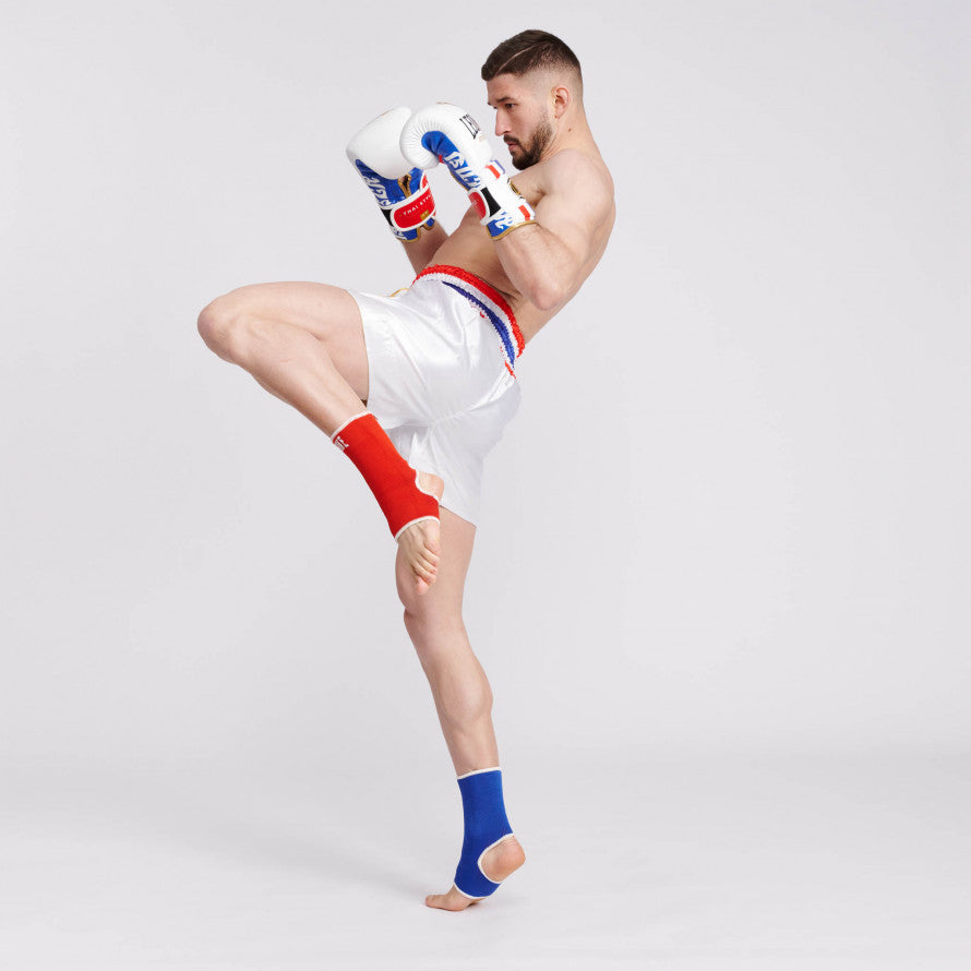 THAI STYLE BOXING GLOVES