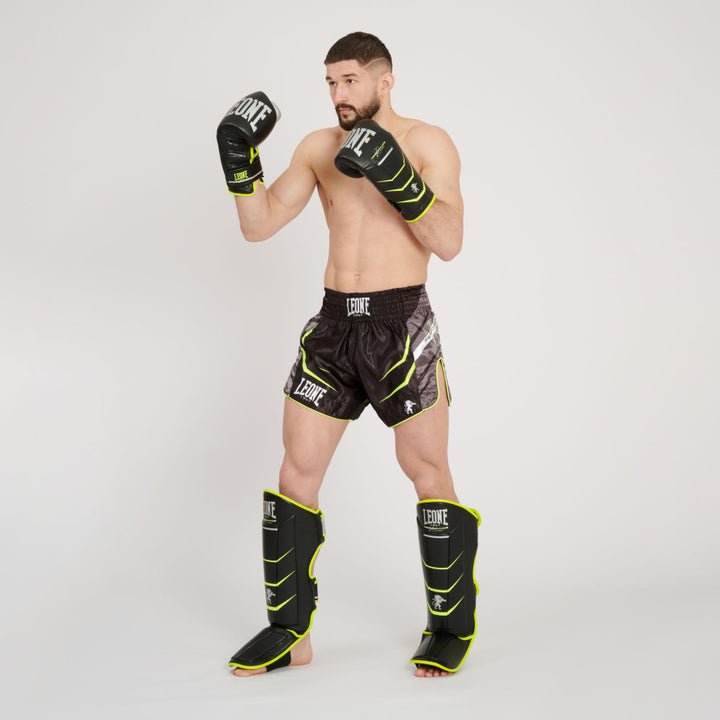 REVO FLUO KICK THAI SHORTS