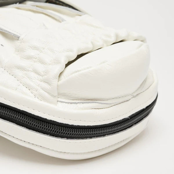 ARISTOTELE CLASSICO CURVED PUNCH MITTS