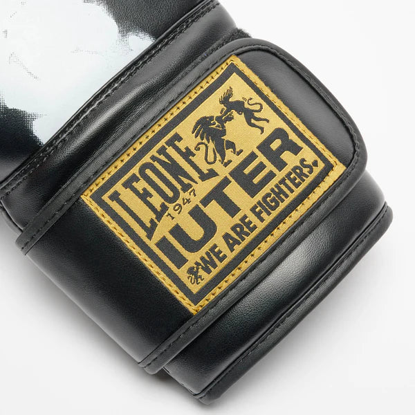 IUTER BOXING GLOVES