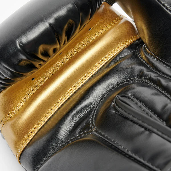 IUTER BOXING GLOVES