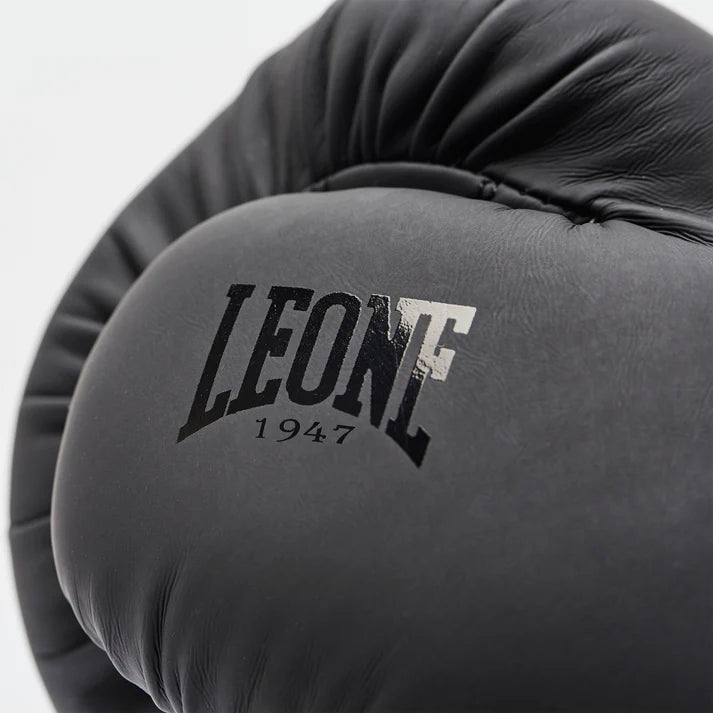 BLACK EDITION BOXING GLOVES