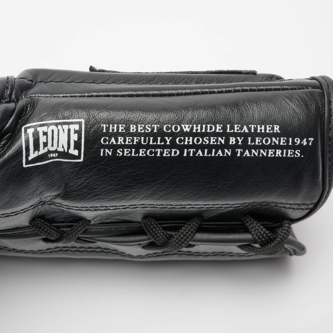 THE GREATEST BOXING GLOVES LACED