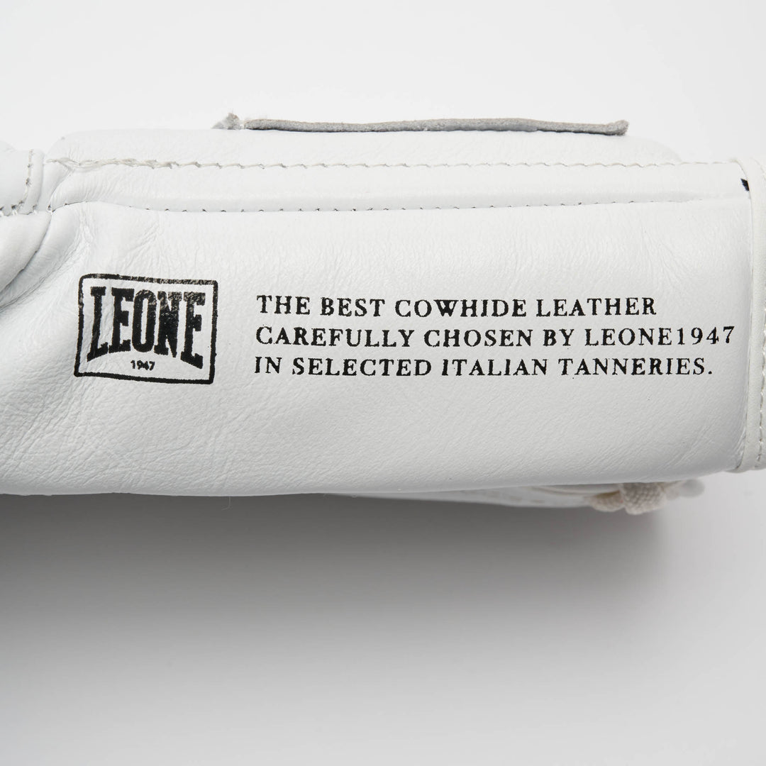 THE GREATEST BOXING GLOVES LACED