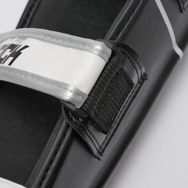 SHOCK PRO SHINGUARDS