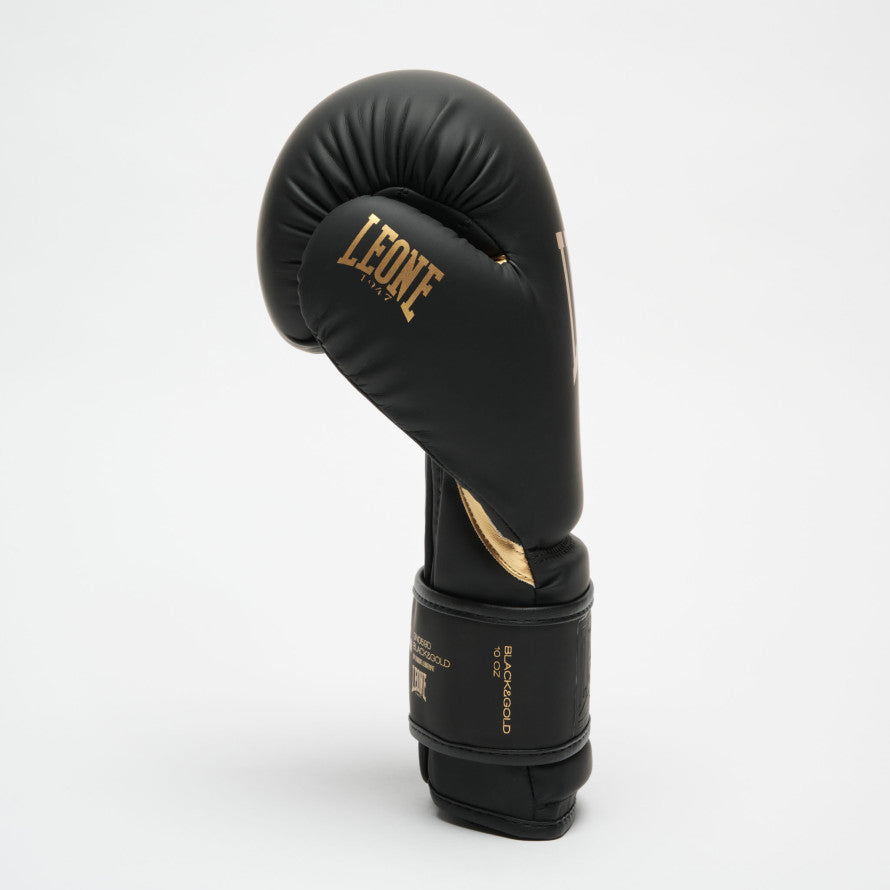 BLACK&GOLD BOXING GLOVES