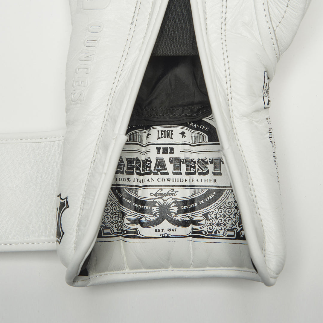 THE GREATEST BOXING GLOVES